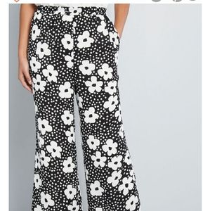 FUN floral pants